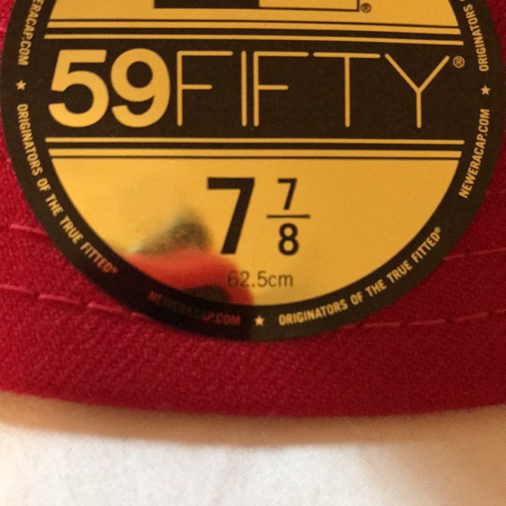 Hat - Picture 3 of 8